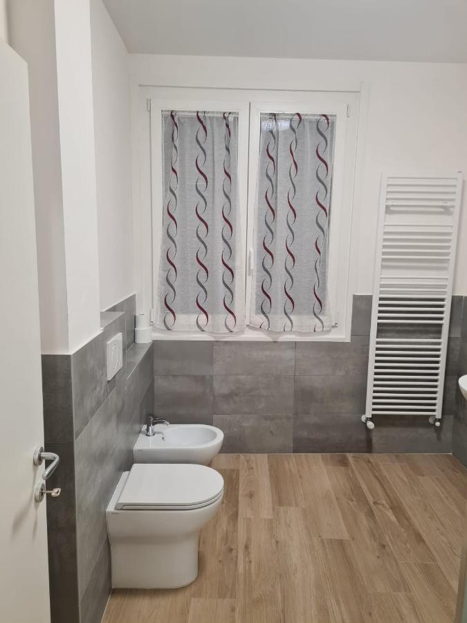 Lu.Na Apartment Bologna Luaran gambar