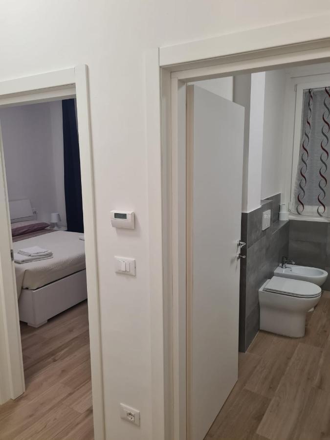 Lu.Na Apartment Bologna Luaran gambar