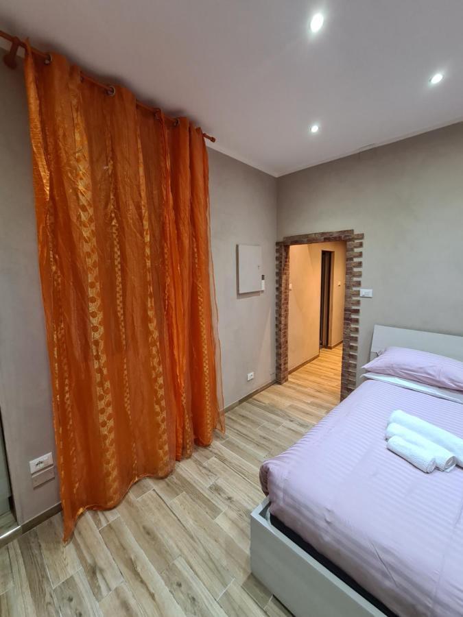 Lu.Na Apartment Bologna Luaran gambar