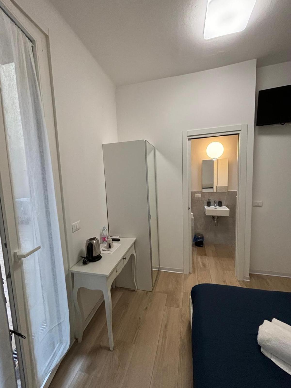 Lu.Na Apartment Bologna Luaran gambar