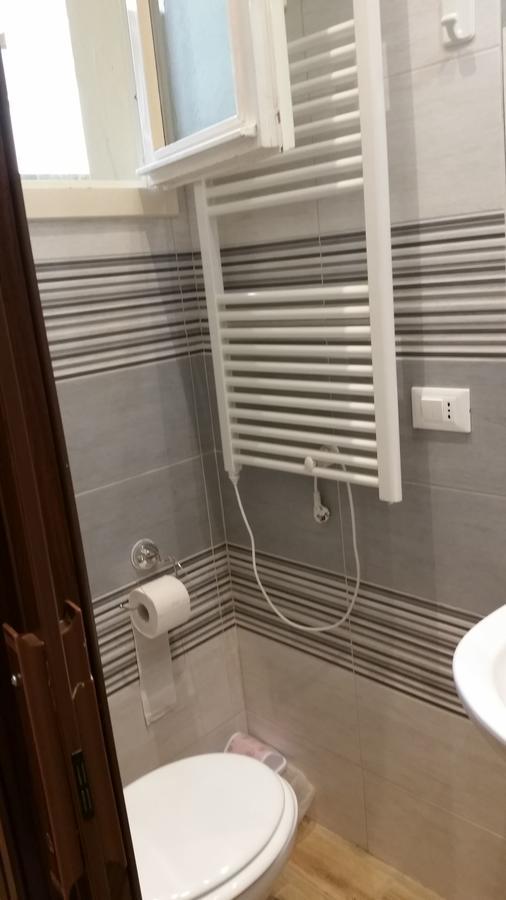 Lu.Na Apartment Bologna Luaran gambar
